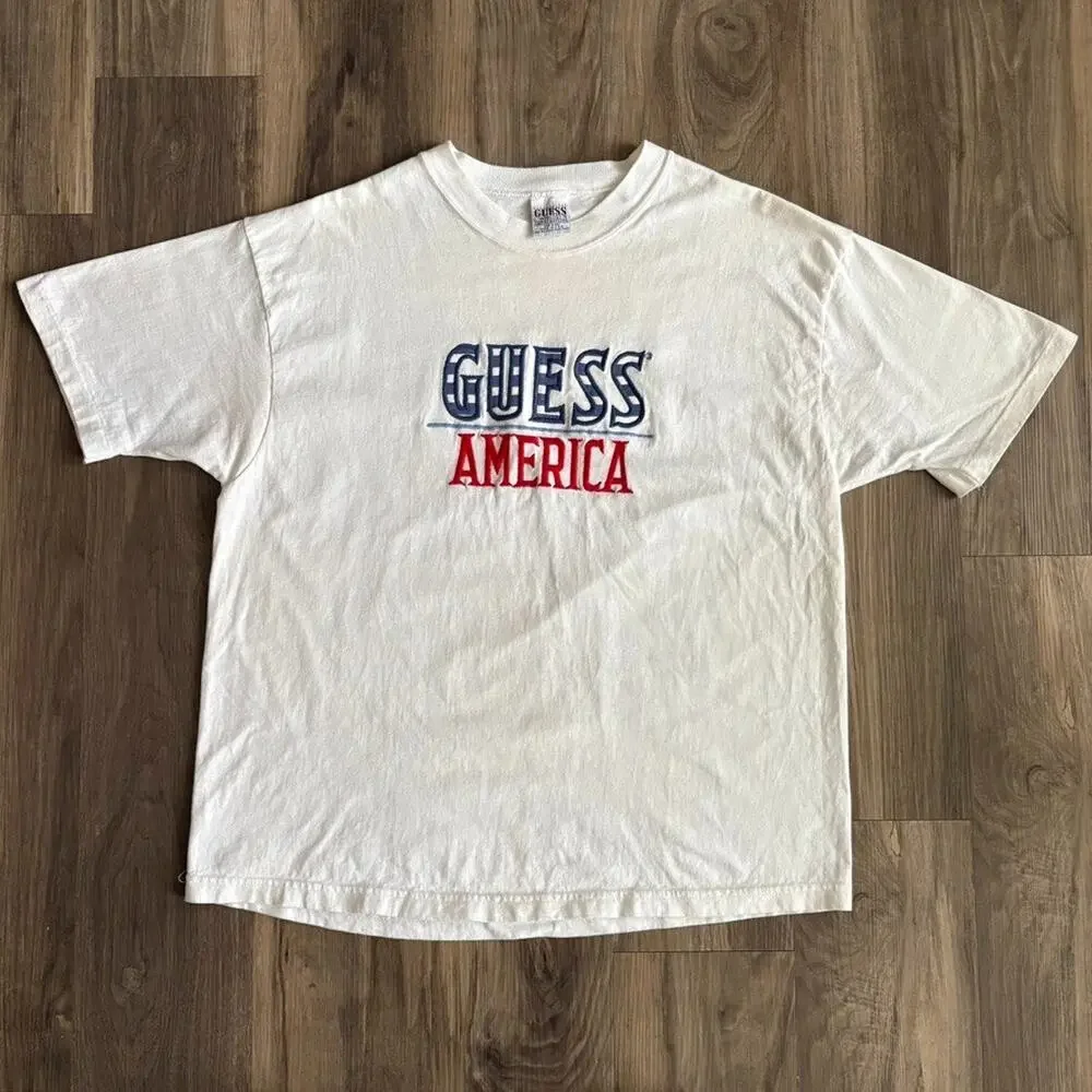 Vintage Guess Jeans T-Shirt Men's Size M White 1990s America Embroidered - Picture 2 of 8